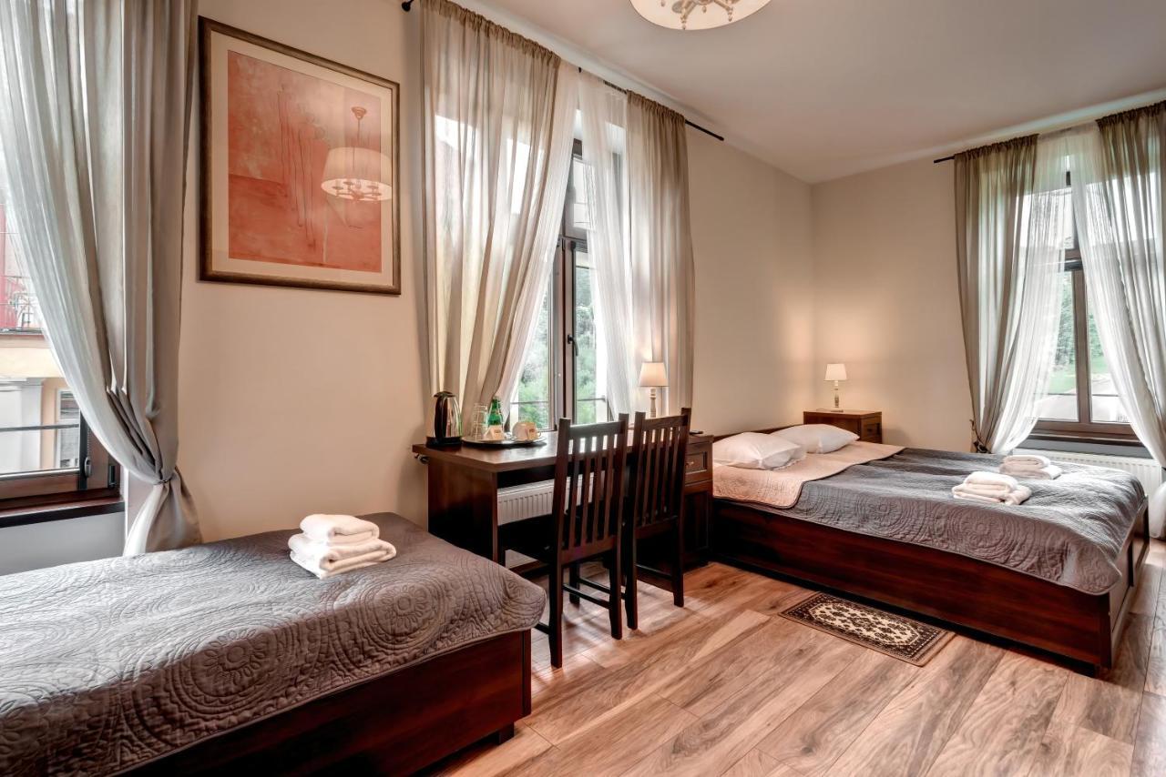 Hotel Charlotta Jedlina-Zdroj Ngoại thất bức ảnh