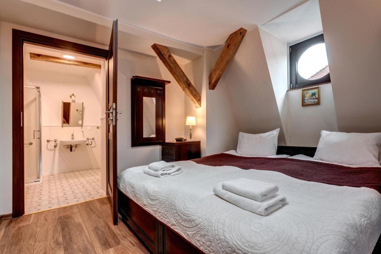 Hotel Charlotta Jedlina-Zdroj Ngoại thất bức ảnh