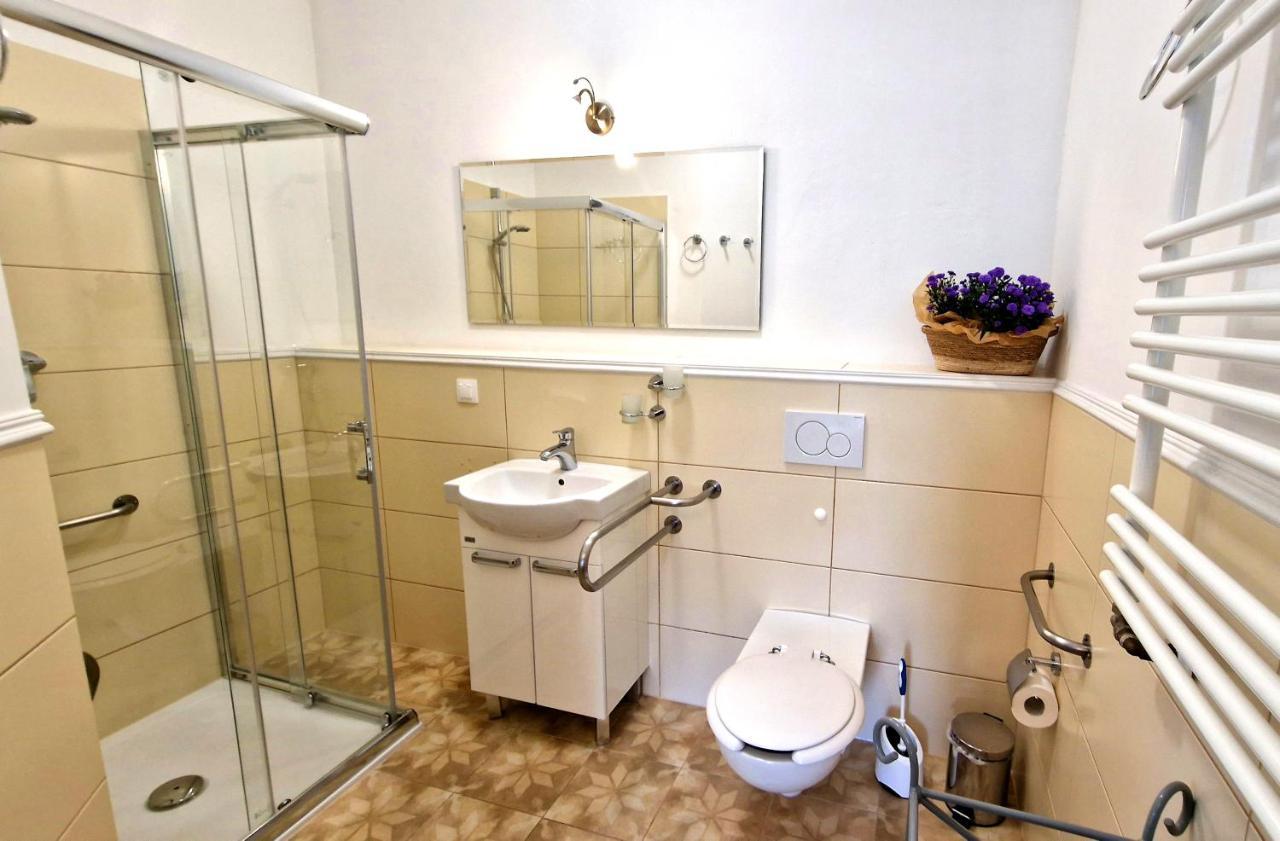 Hotel Charlotta Jedlina-Zdroj Ngoại thất bức ảnh