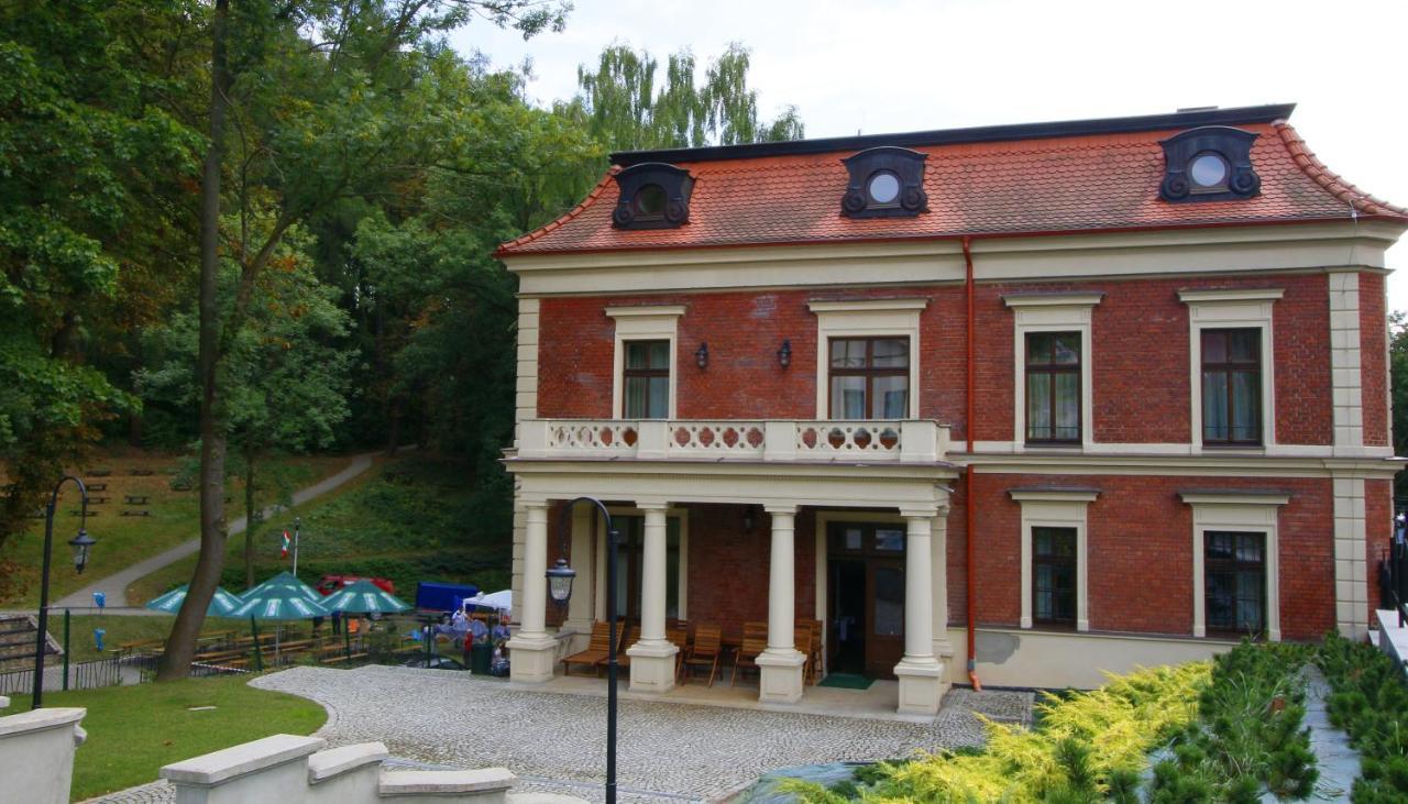 Hotel Charlotta Jedlina-Zdroj Ngoại thất bức ảnh